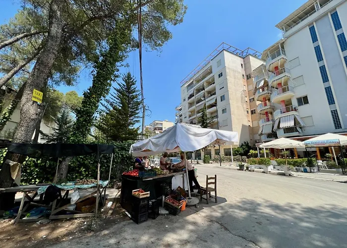 U Slaviku Golem (Tirana)